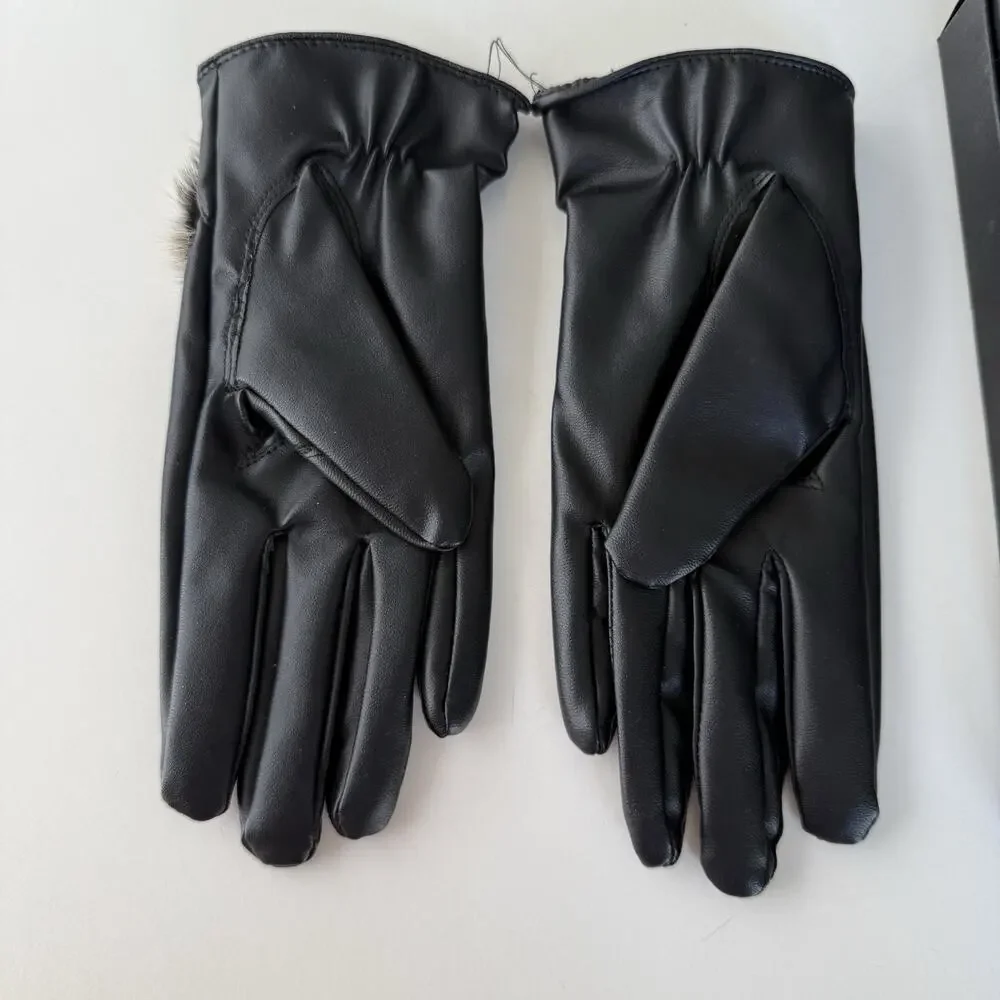 NIB Faux BlackLeather Gloves Faux Fur Pom Detail Mob Wife Aesthetic Women Size M